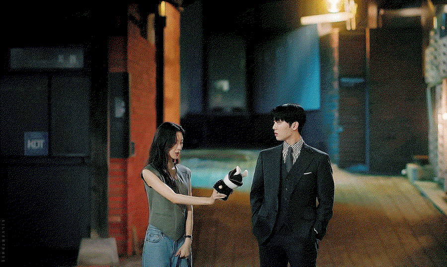 WKIwqV.gif
