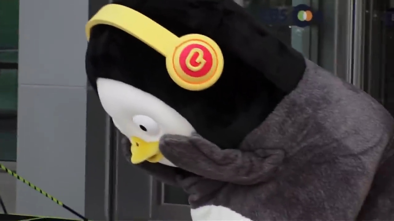 WMNbnC