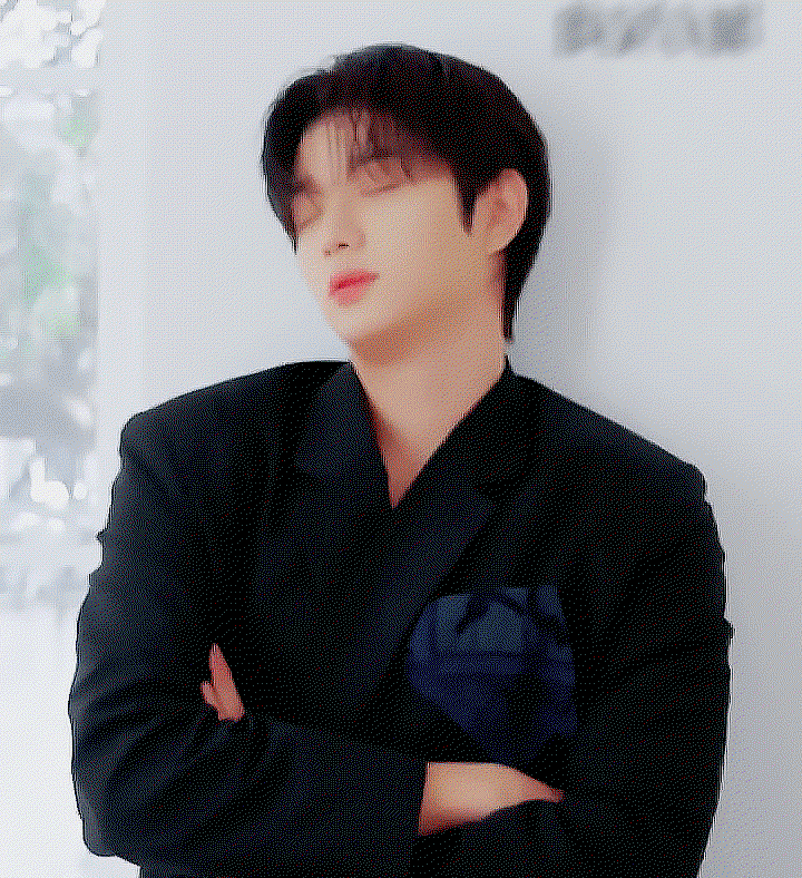 WNPjLt.gif