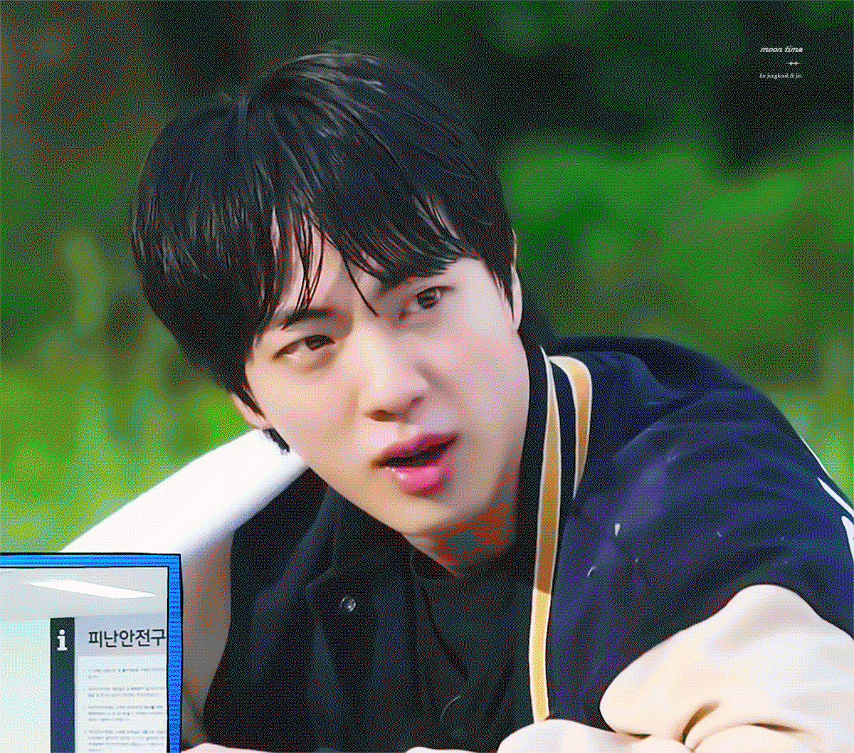 WWxJUN.gif