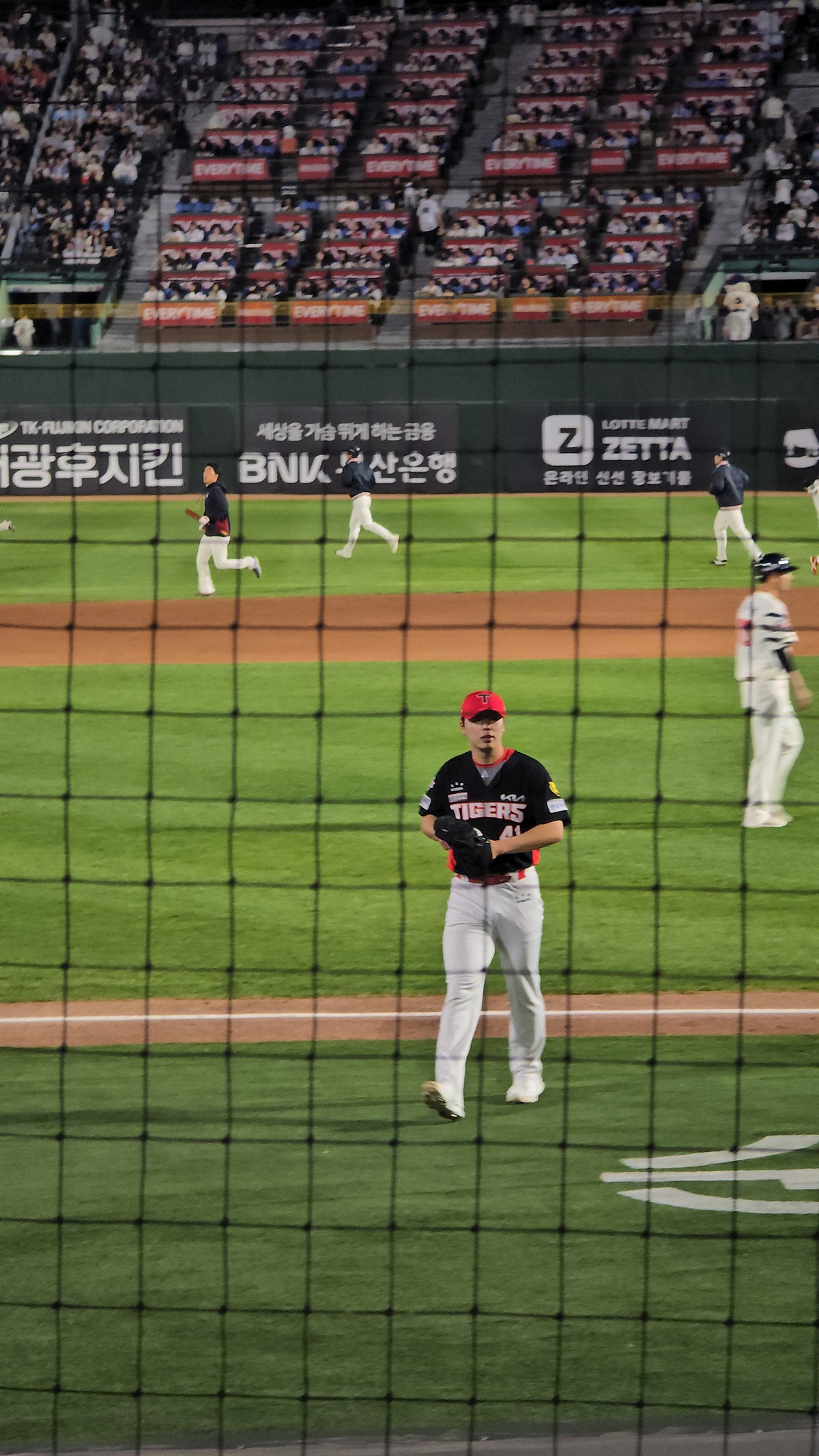 WYCzUI