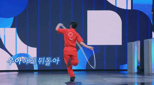 WbUkmL.gif