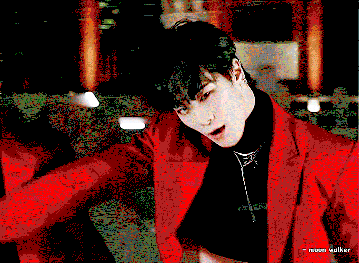 WcecIH.gif