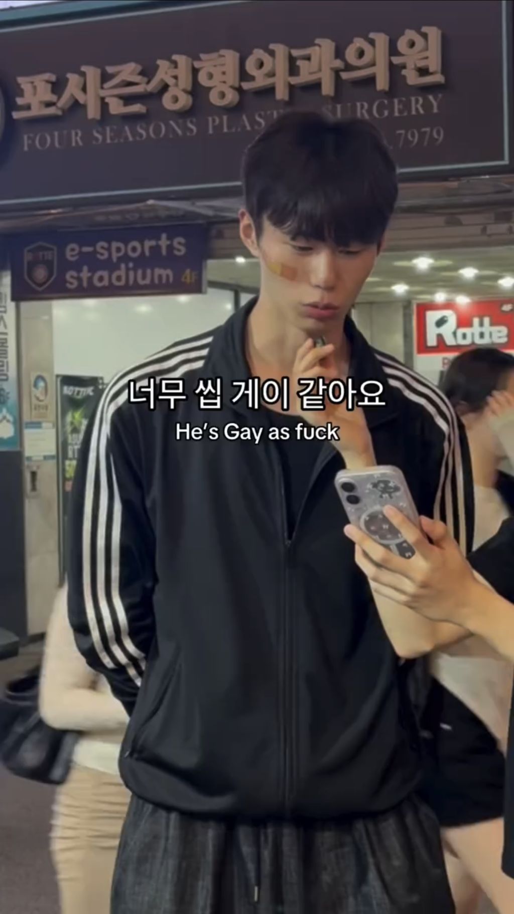 WhtMEz