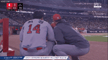 WkcuAi.gif