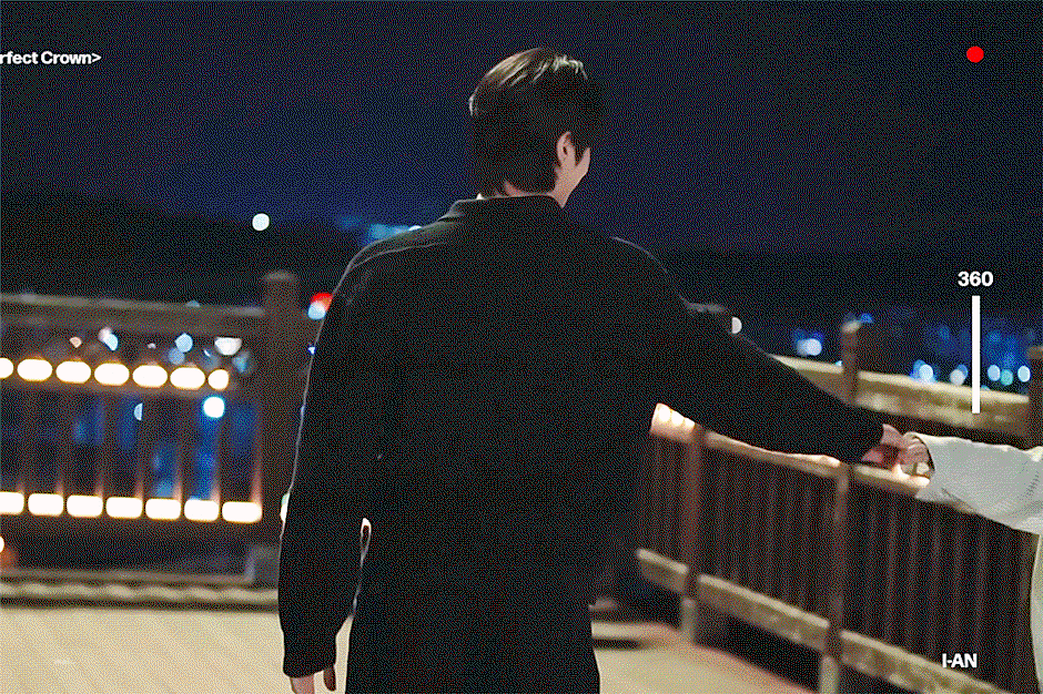 WkupJG.gif