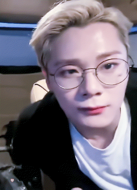 WlPrhe.gif