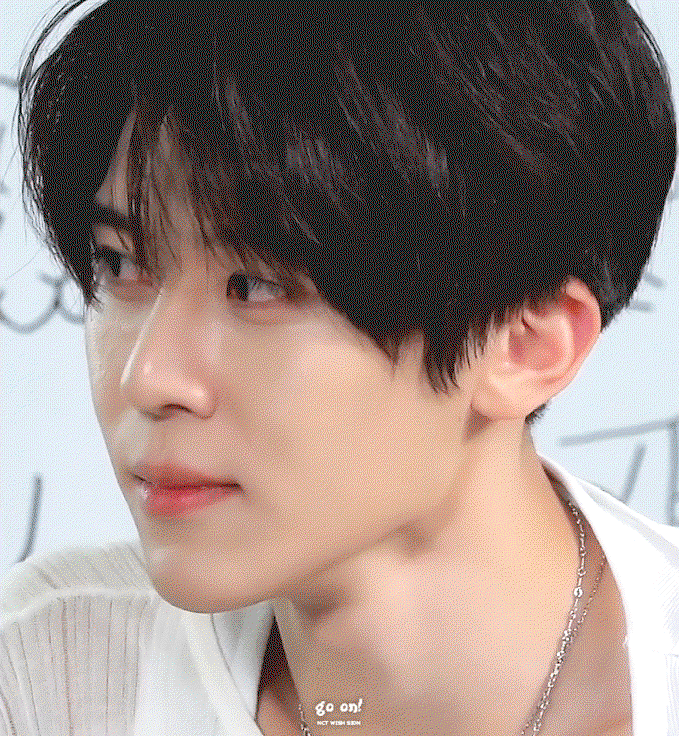 WowEmY.gif