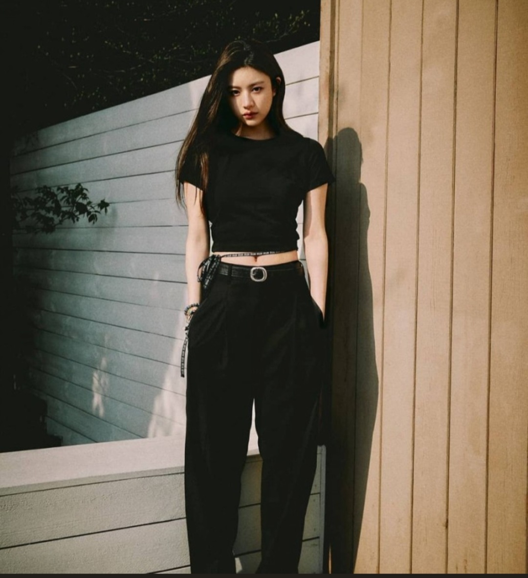 더쿠 - 블랙윤정이 일때 진짜 넘잘생겨써 ..