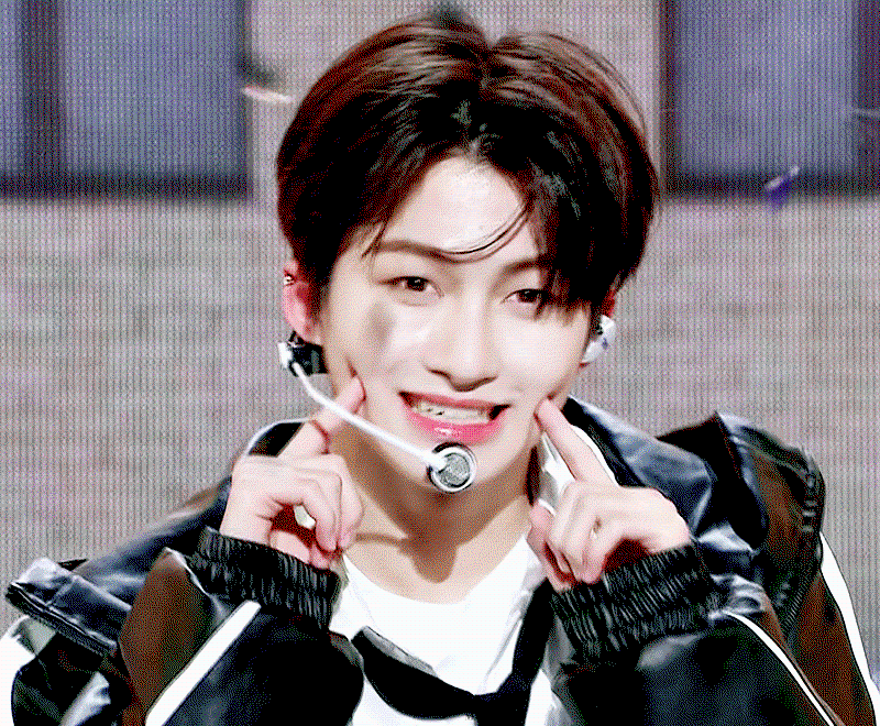 XJqXte.gif