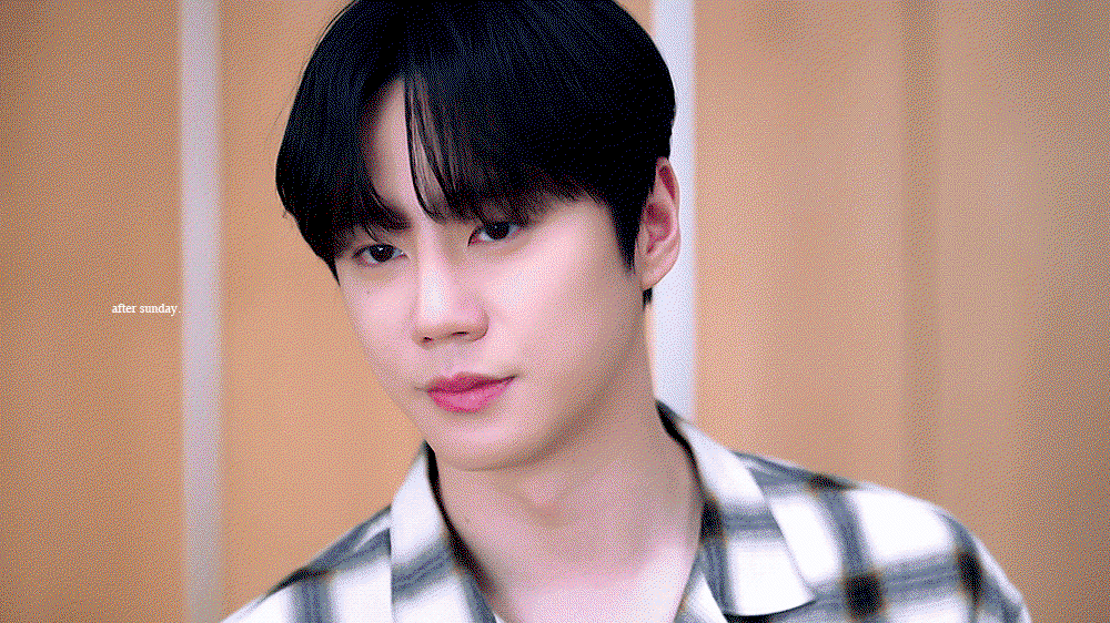 XKWIxq.gif