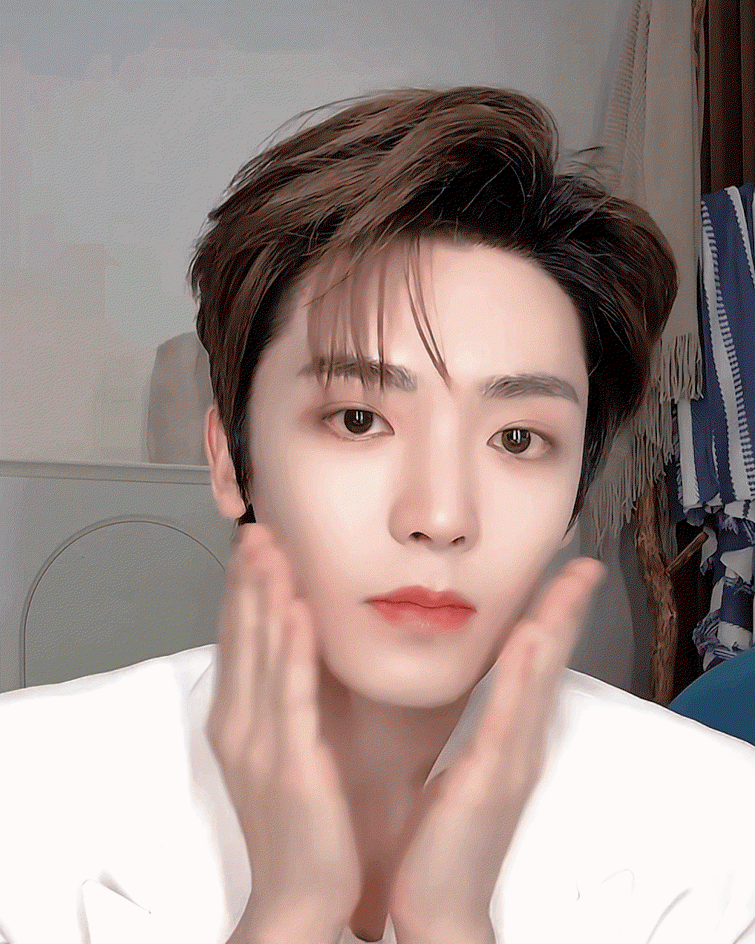 XNUsPj.gif