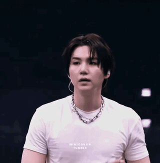 XNnYyA.gif