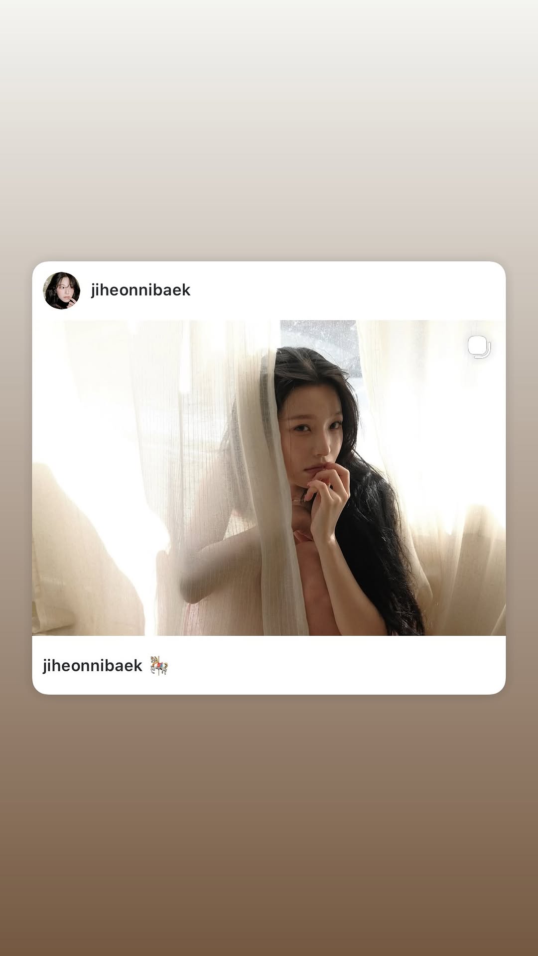 XUEbbQ