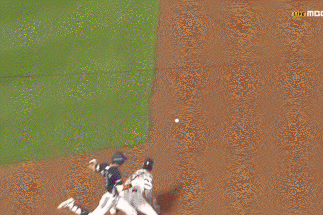 XURQWB.gif