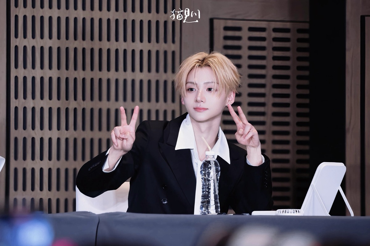 XUnEUp