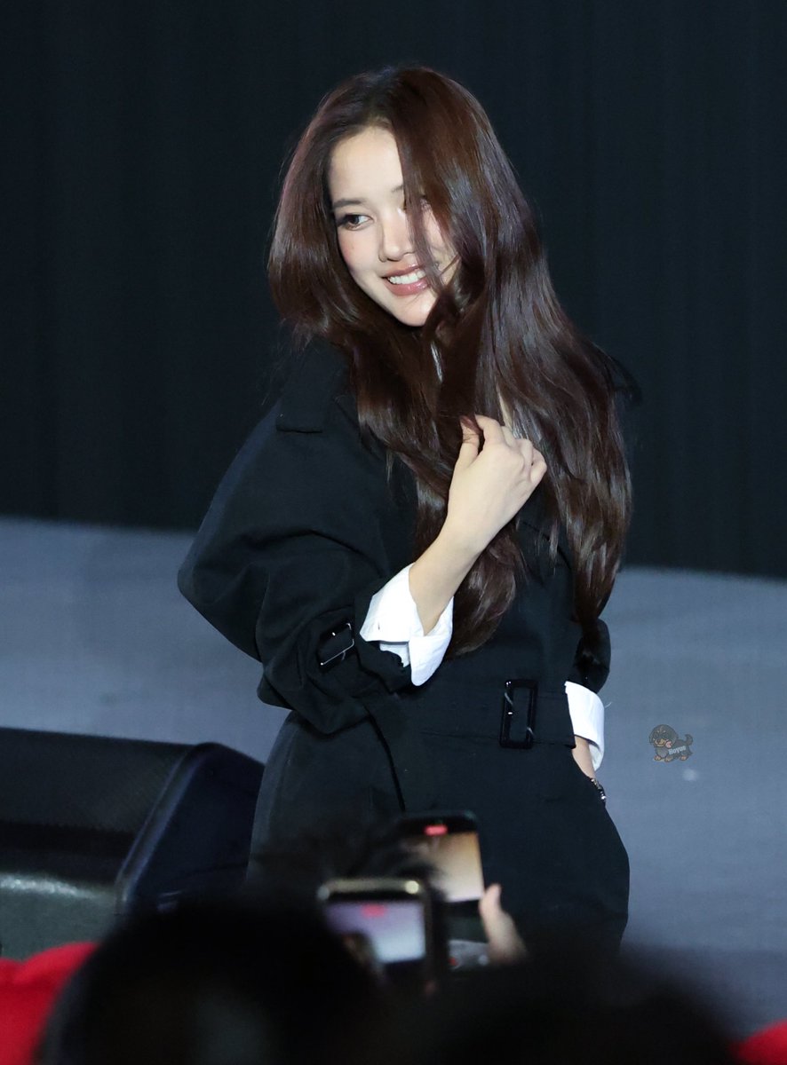XWIYUq