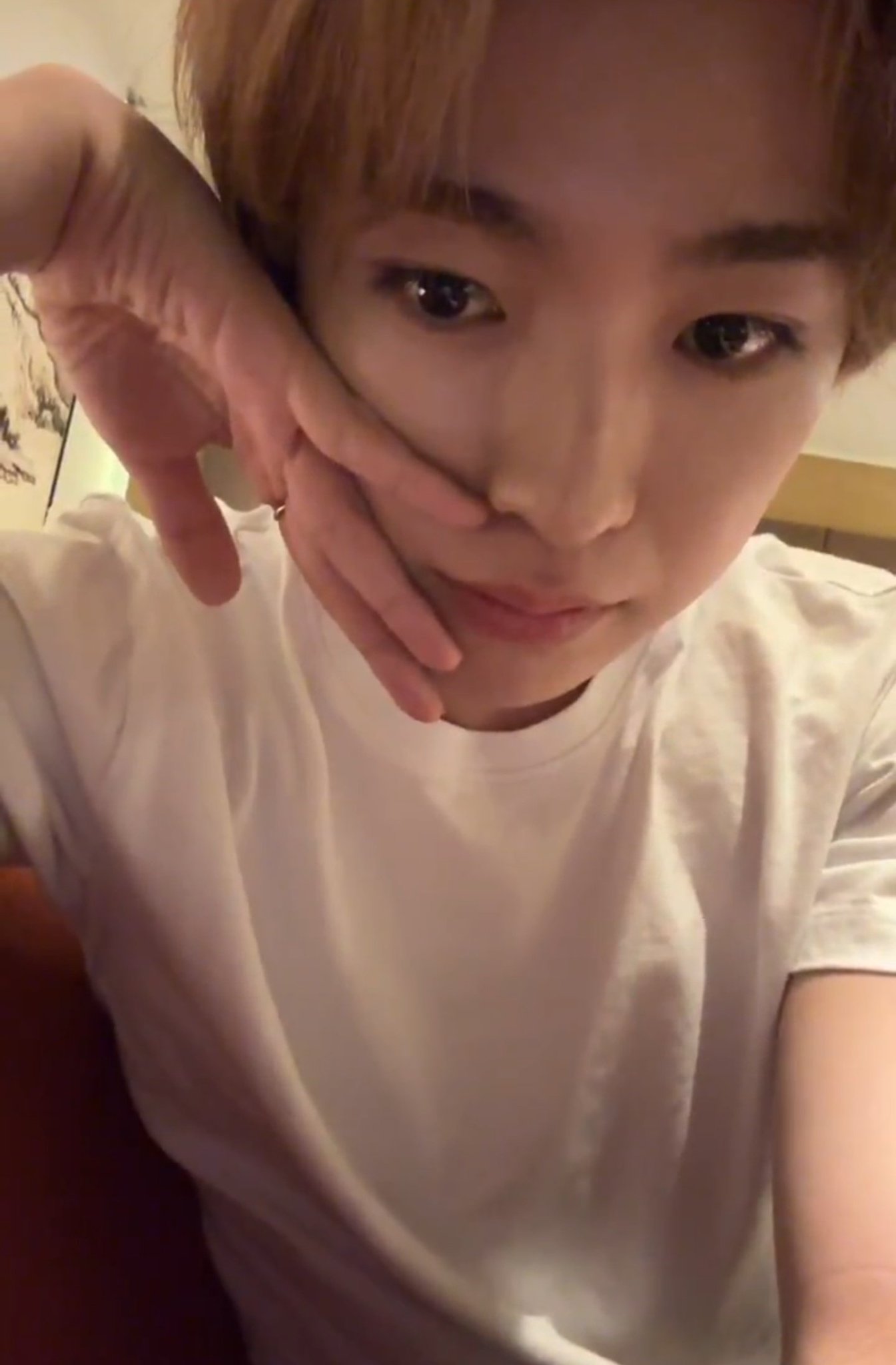 XYUyrC