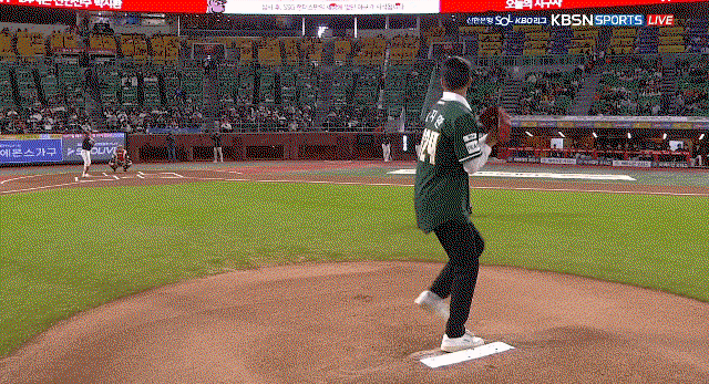 XZjzGI.gif