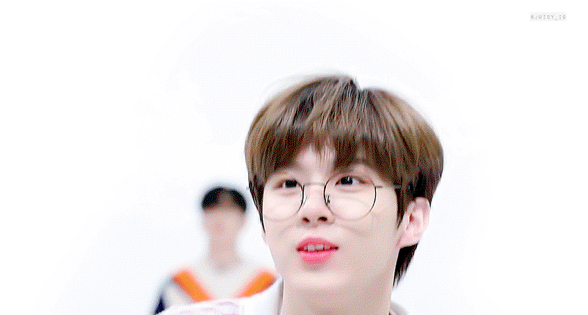 XaOcEA.gif