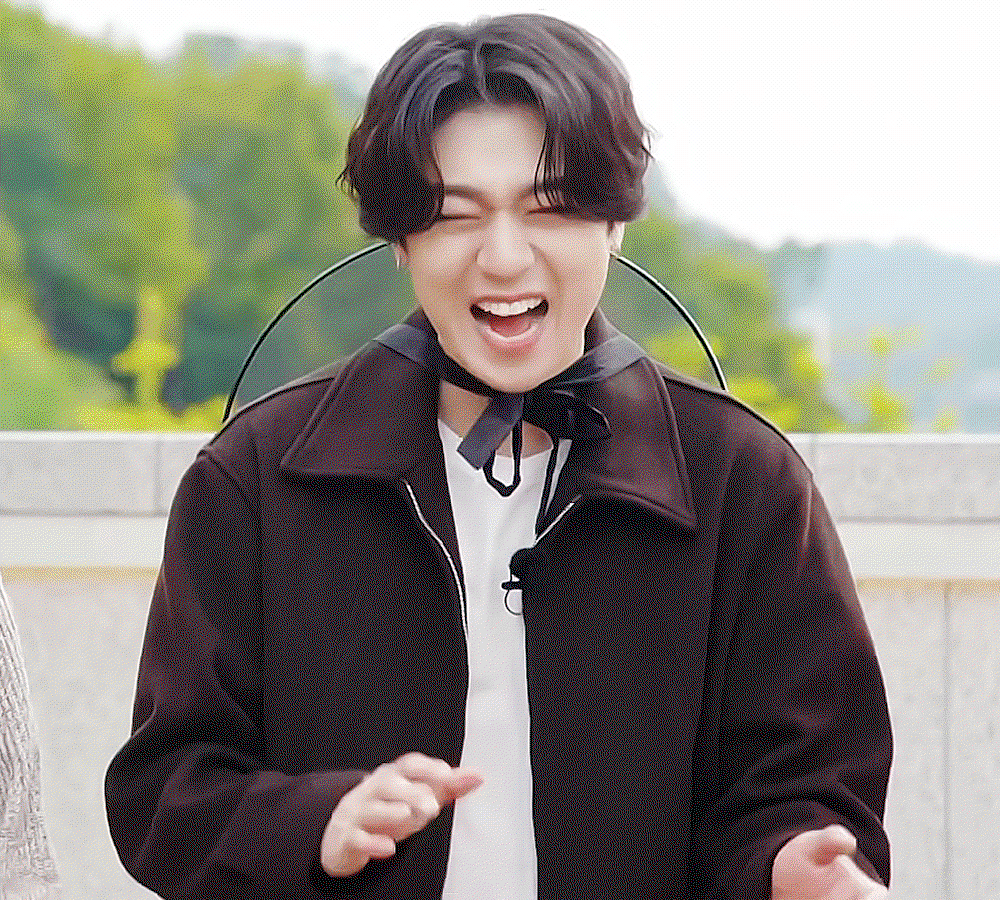 XcUCJN.gif