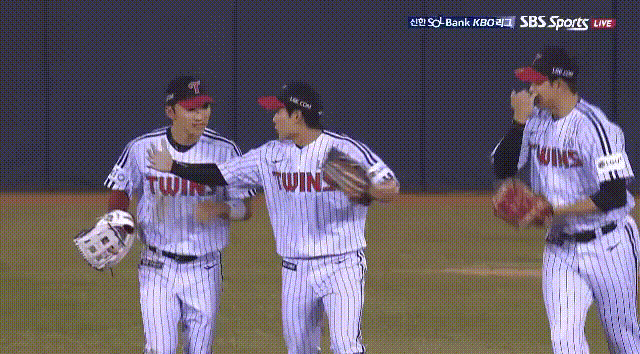 XvdEFI.gif
