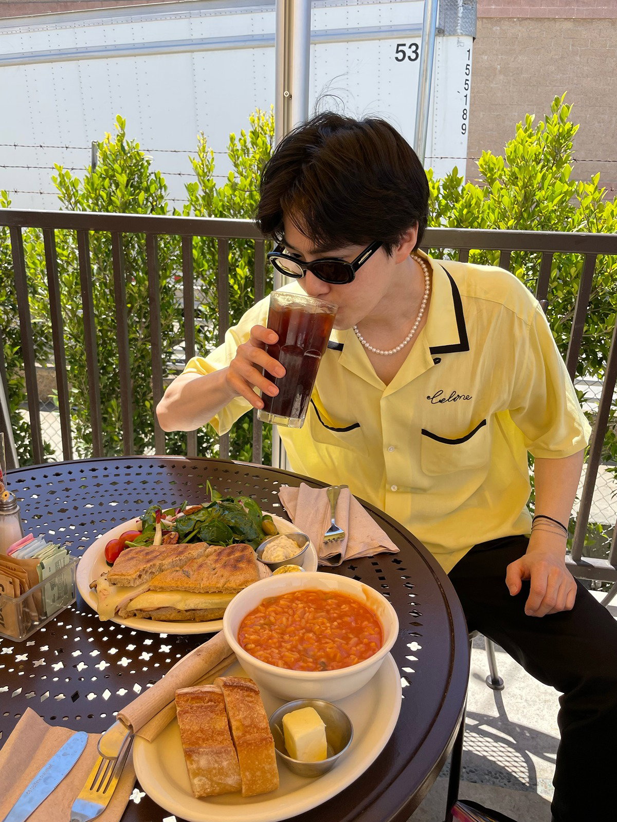 XwFgLJ
