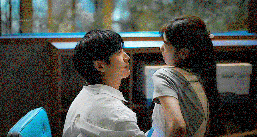 XwsHQL.gif