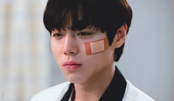 YGAGqq.gif