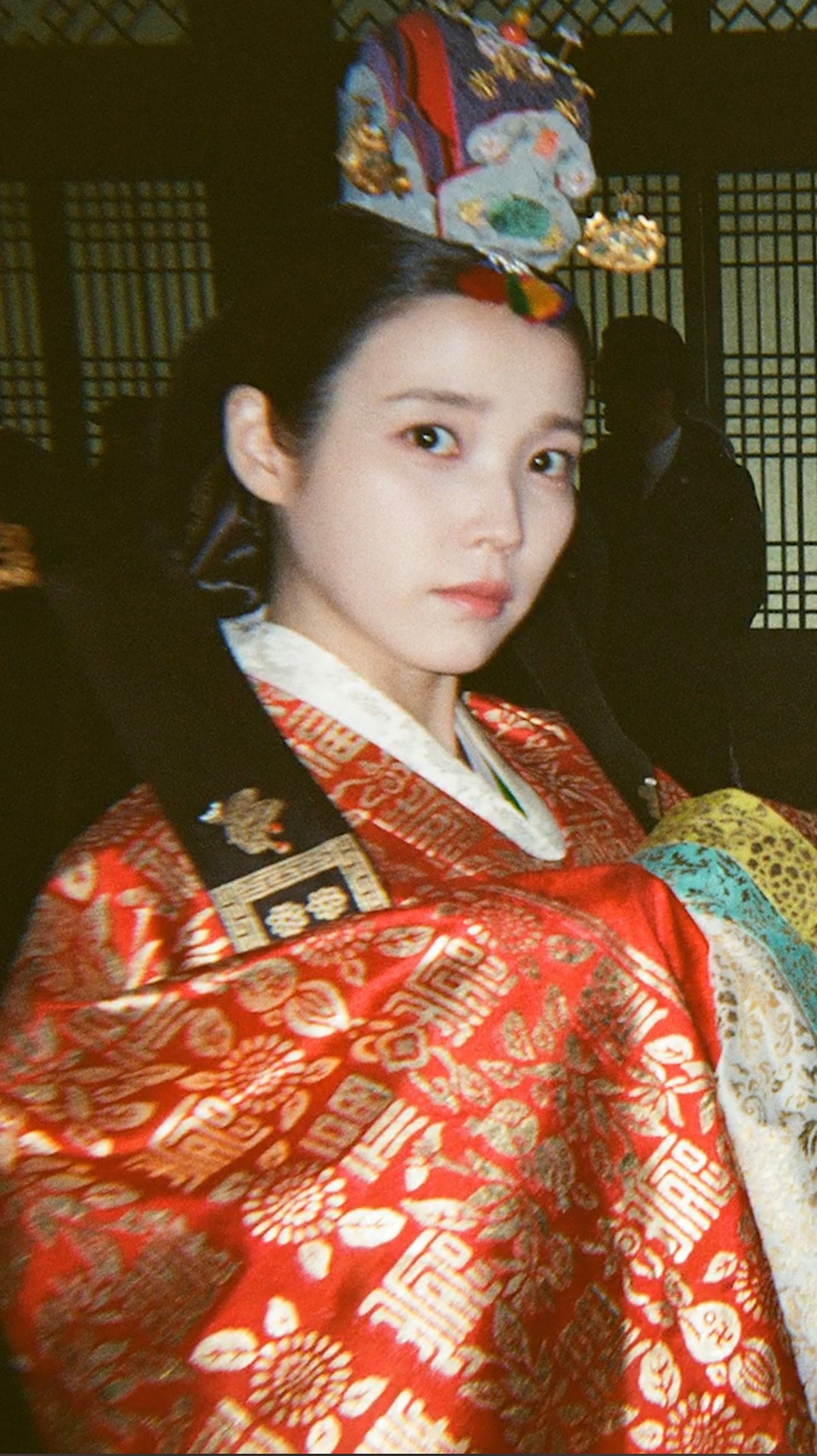 YIQGyb