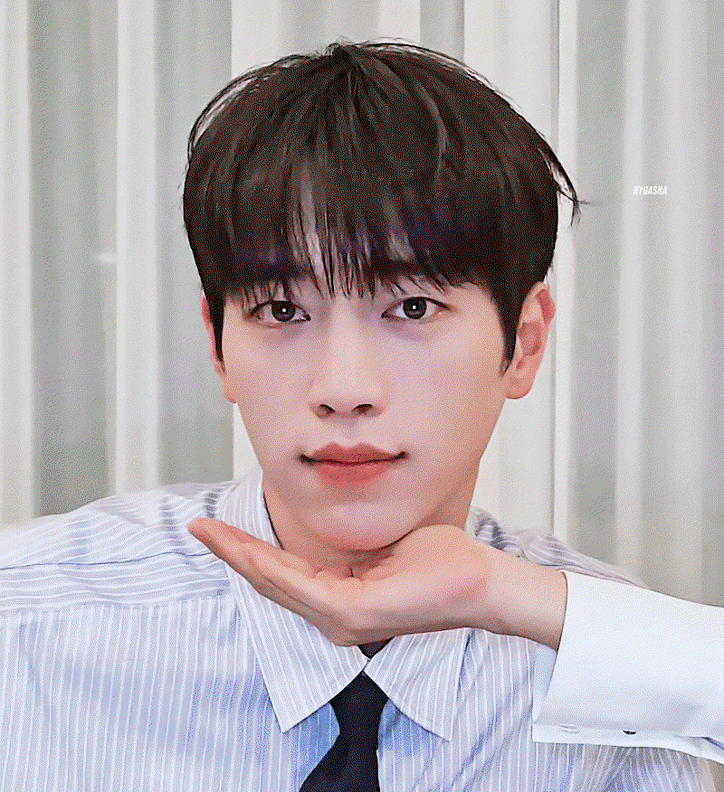 YMFQba.gif