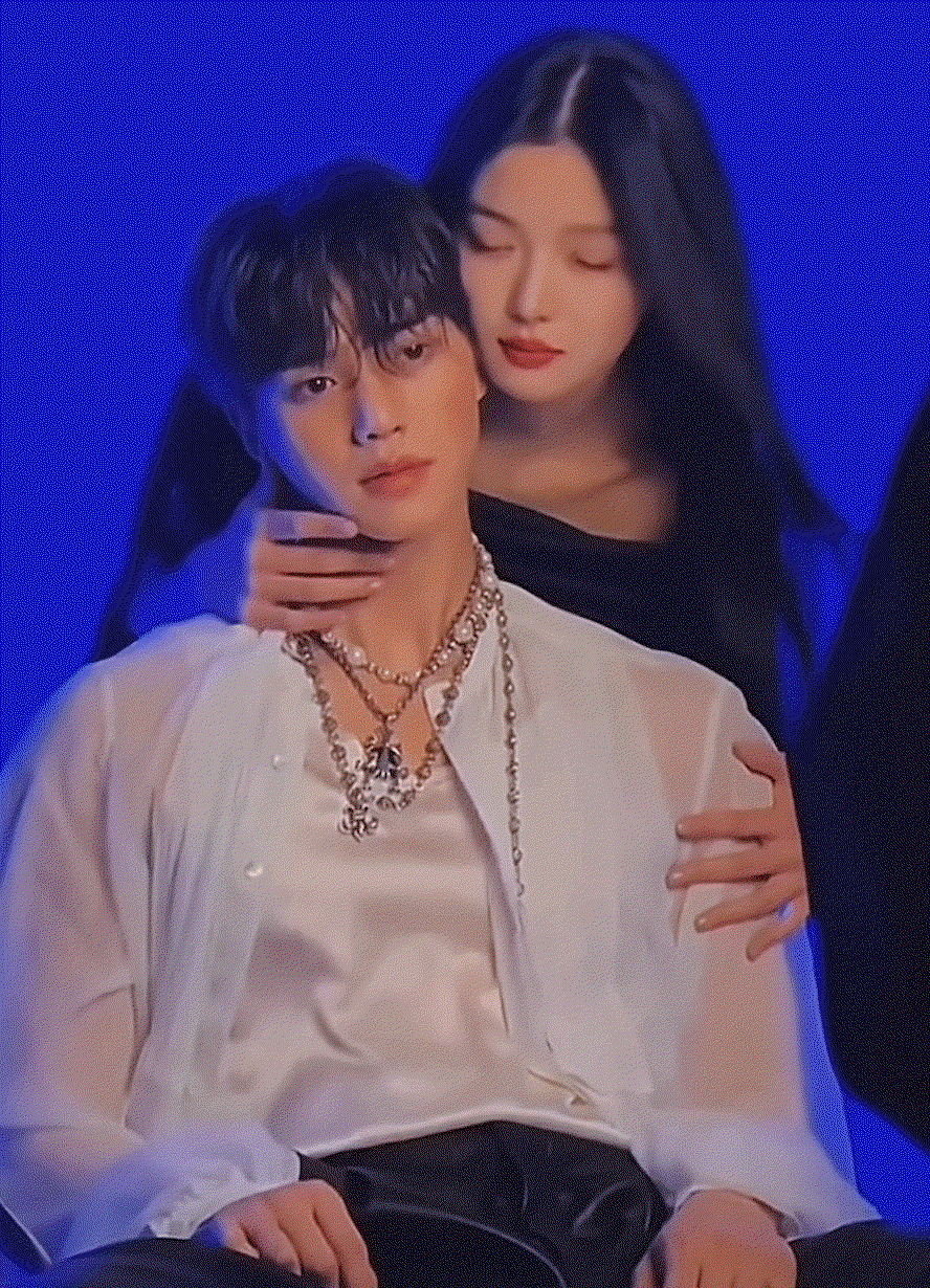 YNTgsy.gif