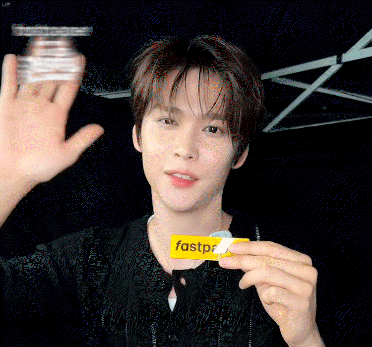 YNfMrR.gif