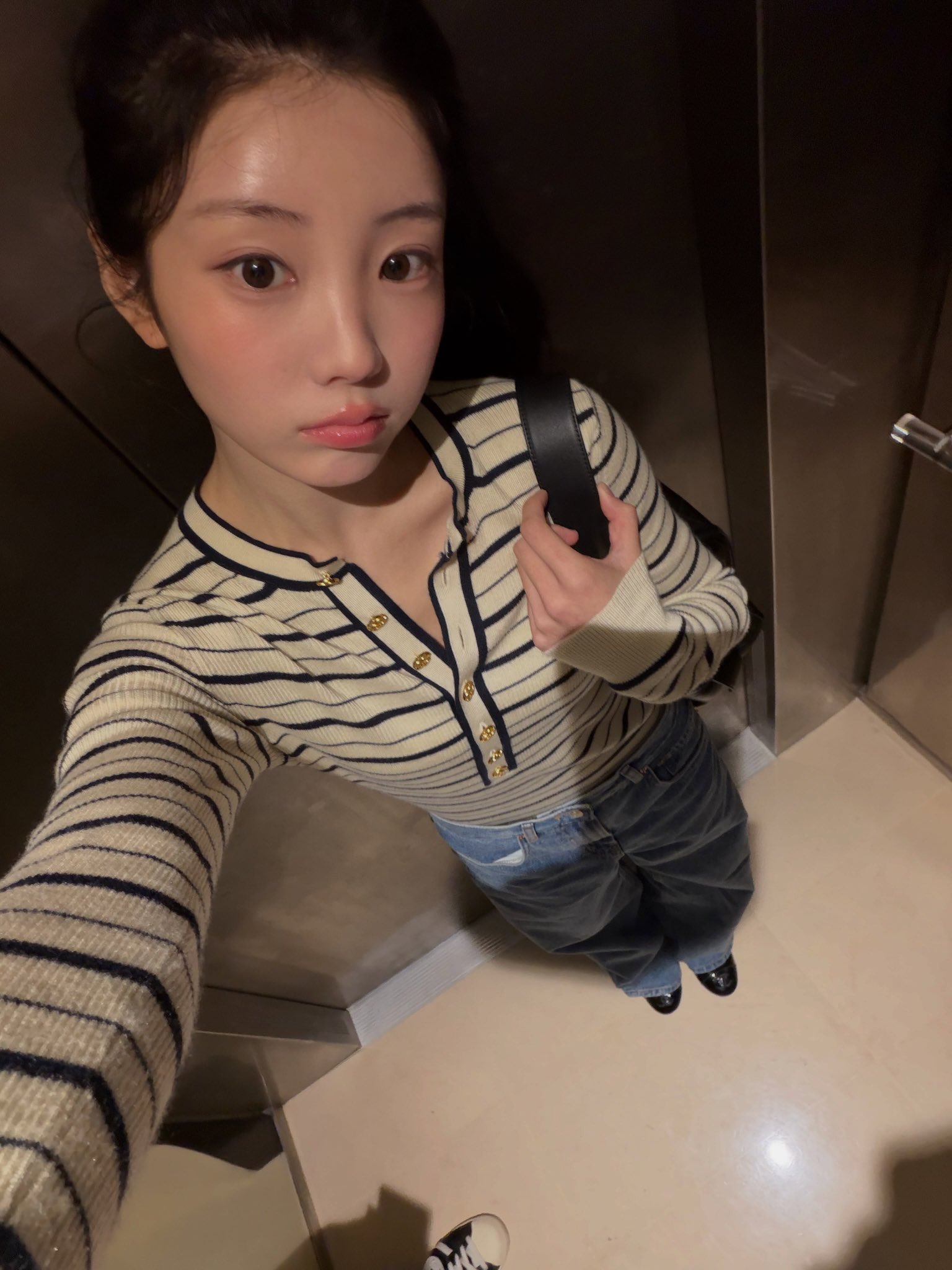 YNgNLn