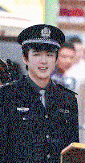 YQceKW.gif