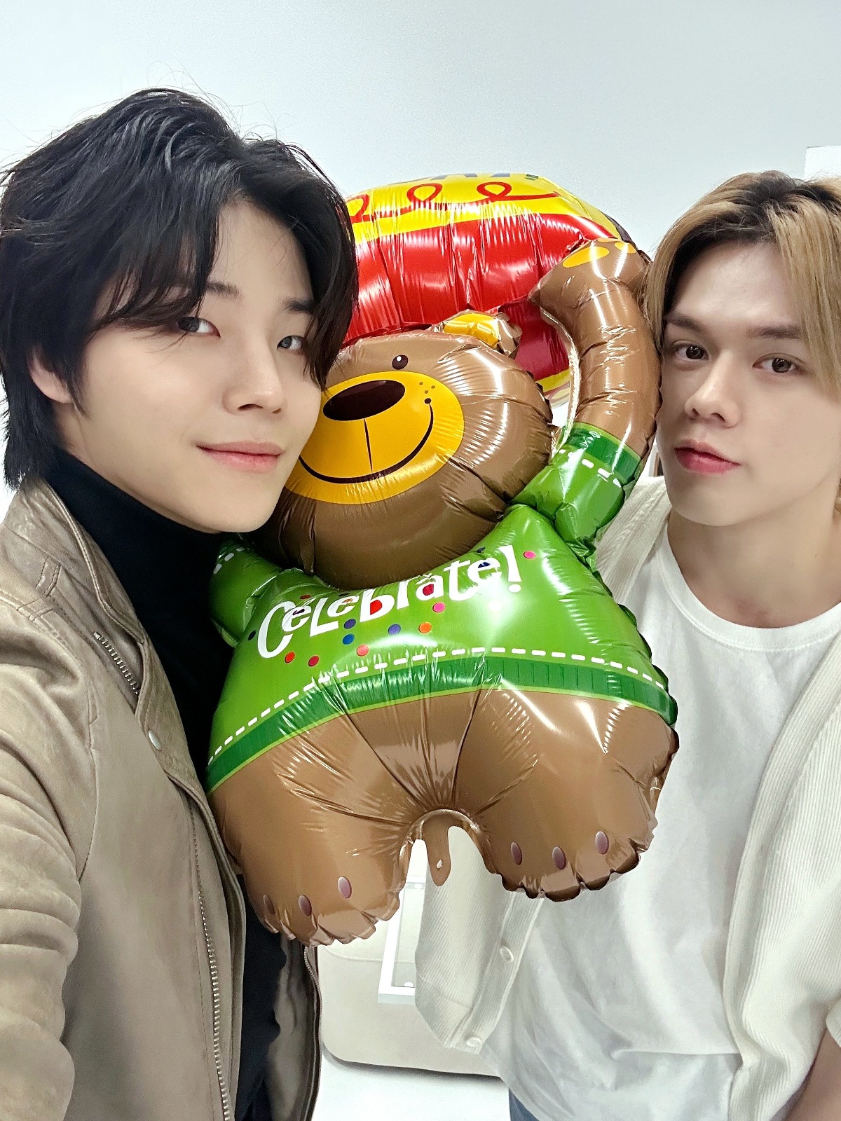 더쿠 공트) Arirang Radio "RADIO' CLOCK" 완료, 손준형 프린스