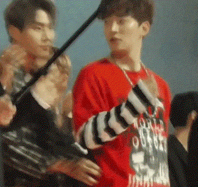 YUhGML.gif
