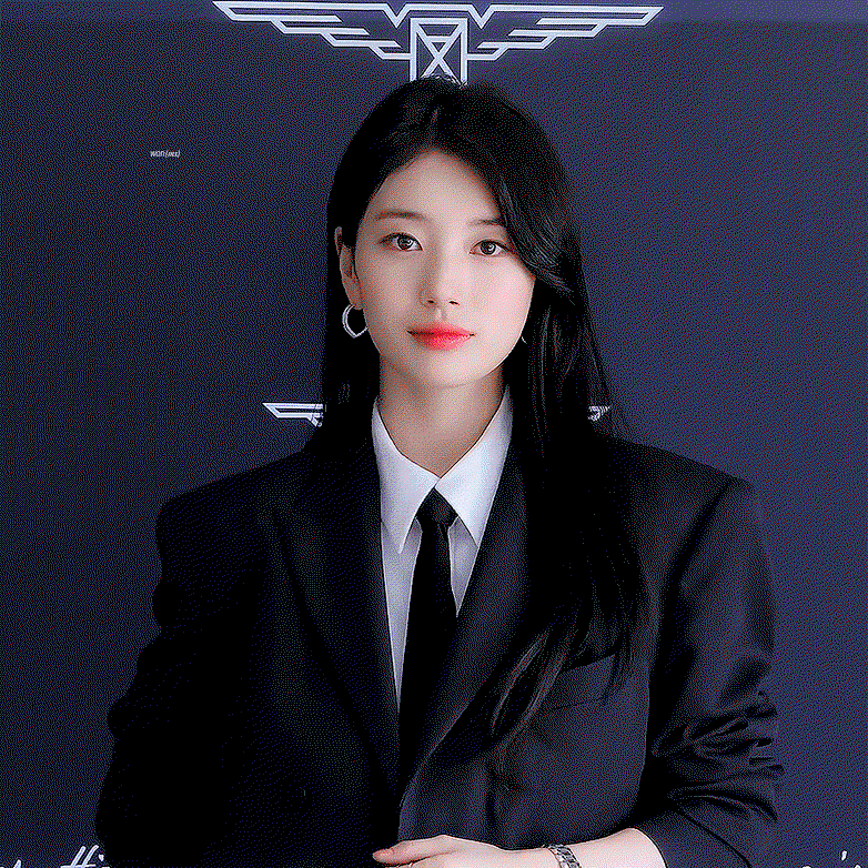 YaNeuW.gif
