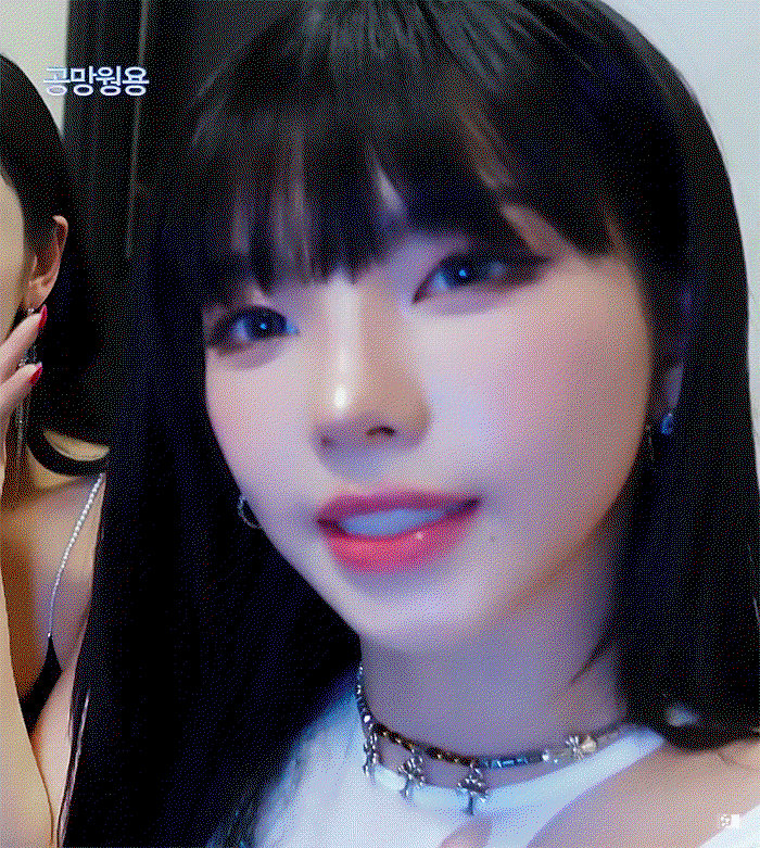 YcTwyc.gif