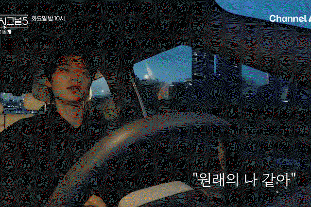 YcdQdq.gif