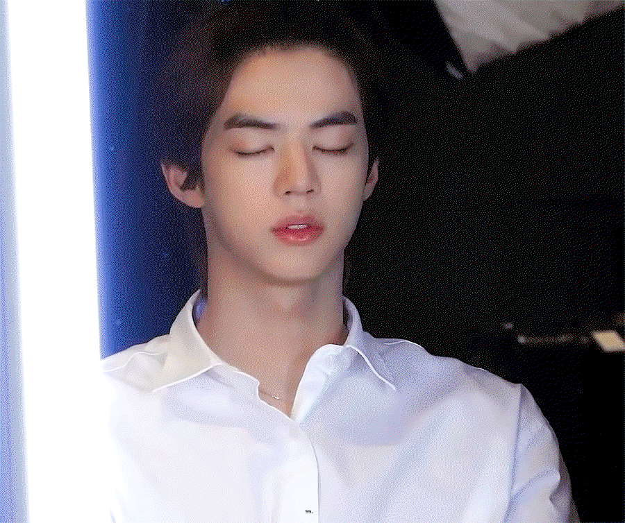 YeJHlb.gif