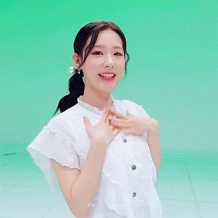 YeOcfI.gif