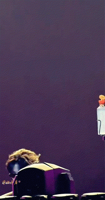 YiKUfo.gif