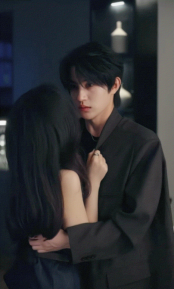 YnHafY.gif