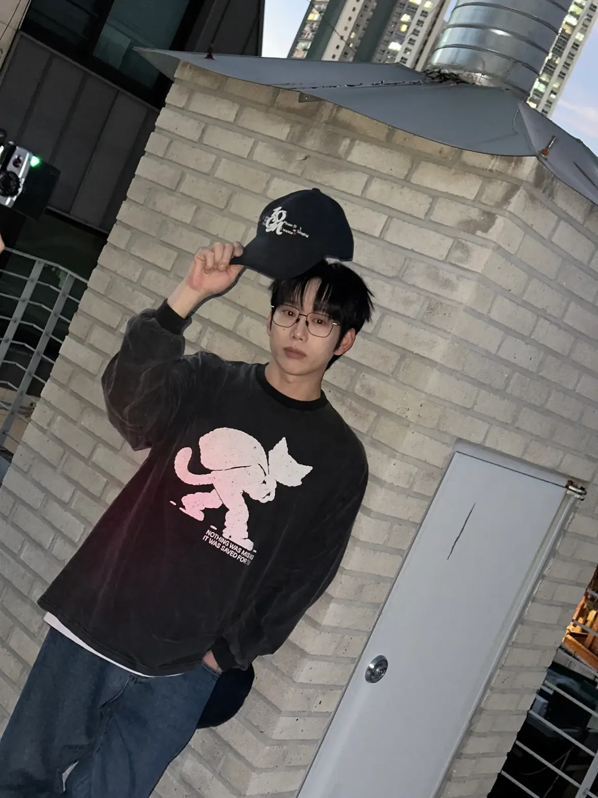 YnwShX