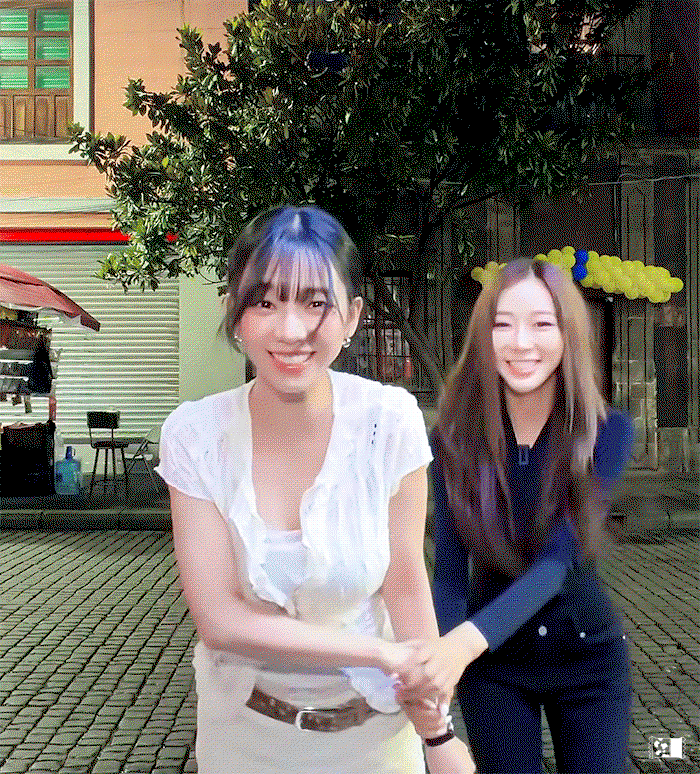 YpDkkb.gif