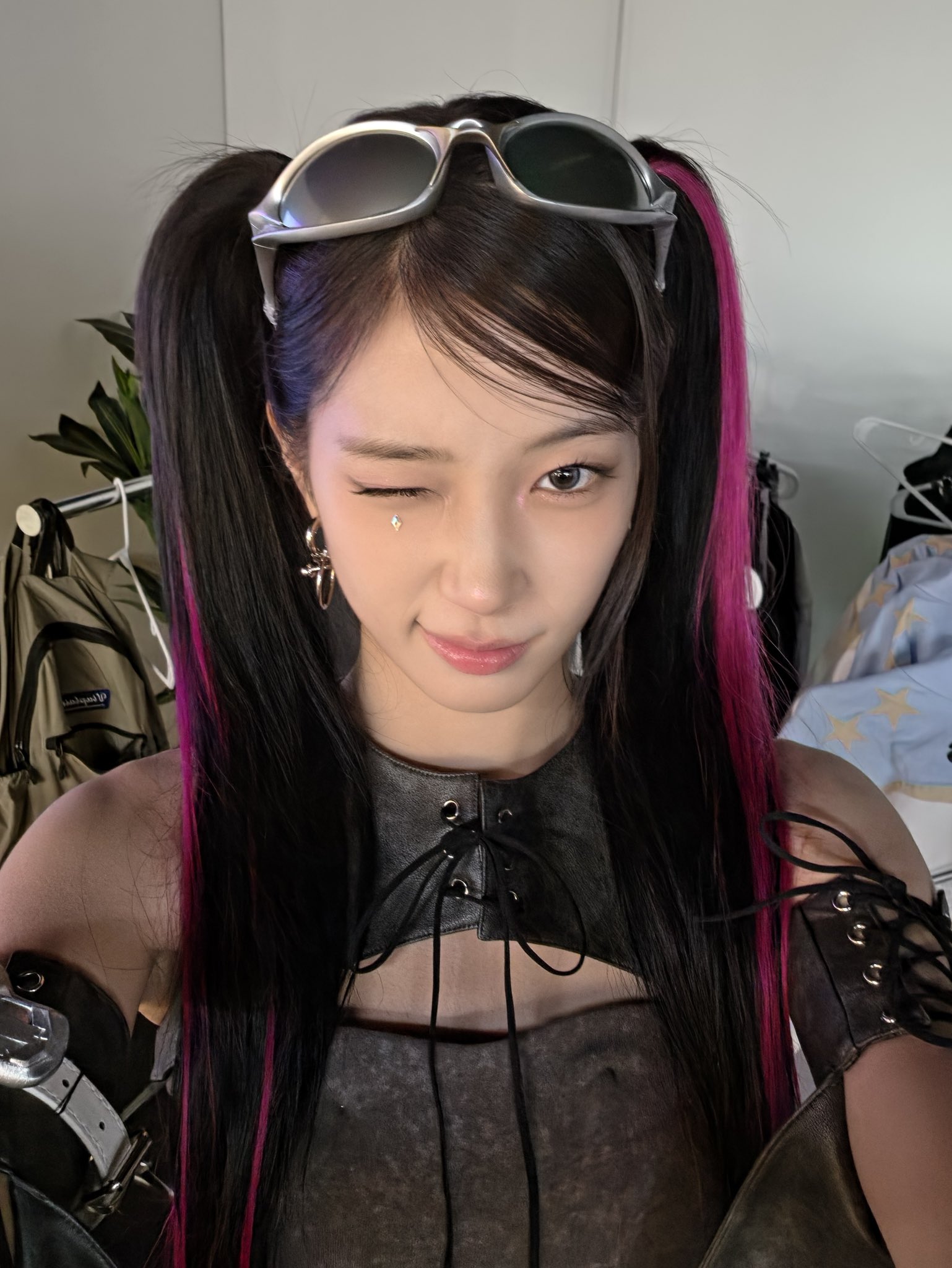 YwxkoM