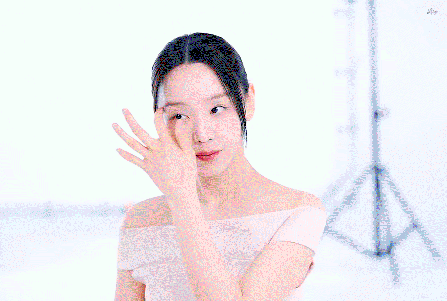 ZNJgHU.gif