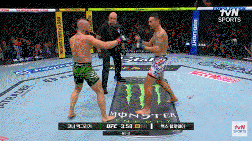 ZNkBMz.gif