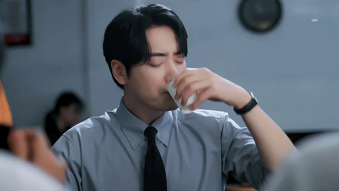 ZWvTyo.gif